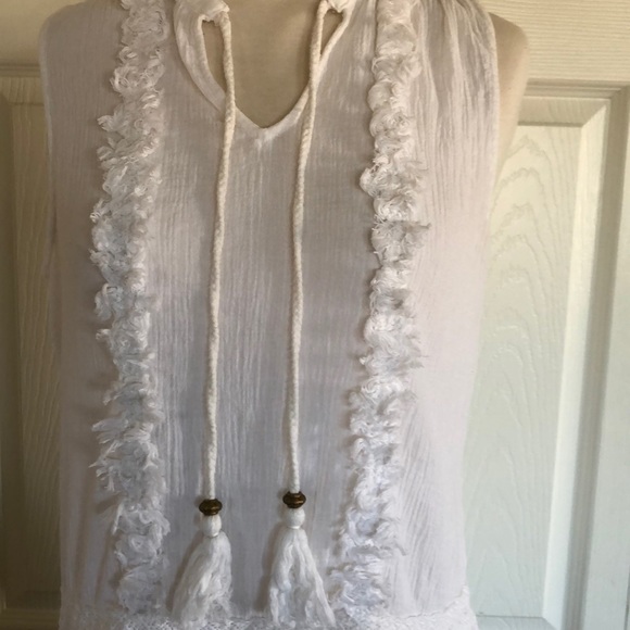 Knox Rose Top - Picture 2 of 3